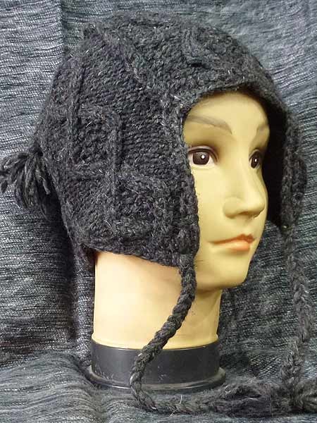 Cable knit brown sherpa hat