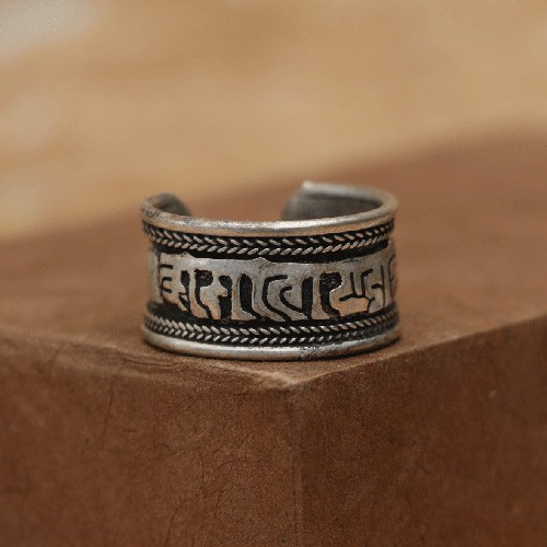 Newari Mantra Carved Ring
