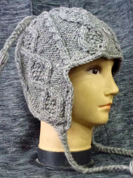 Cable knit grey sherpa hat