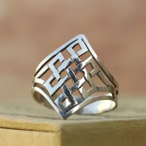 Endless knot white metal Nepalese finger ring