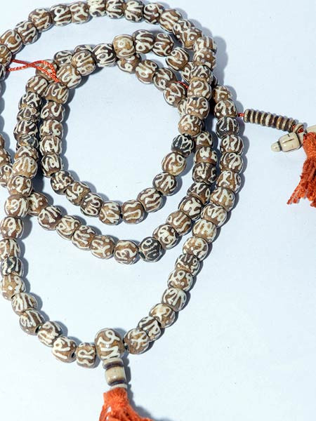 Bone mala ohm